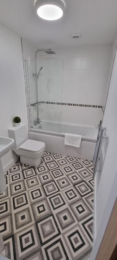 Fab 2Bedroom Apartment- Free Parking, 5Mins From City Centre, Portland Rd Ne2 1Dj Newcastle-upon-Tyne Extérieur photo