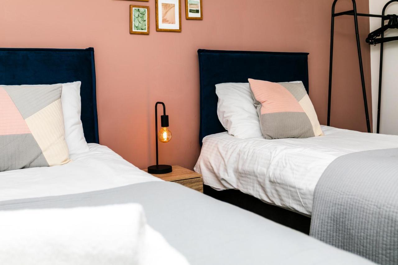 Fab 2Bedroom Apartment- Free Parking, 5Mins From City Centre, Portland Rd Ne2 1Dj Newcastle-upon-Tyne Extérieur photo